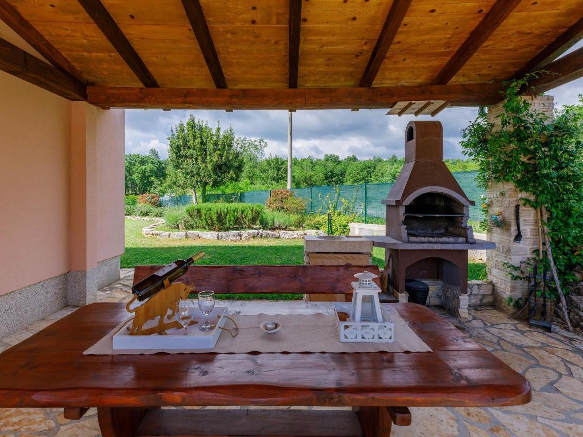 Holiday Home Villa Malini By Interhome Boskari Bagian luar foto